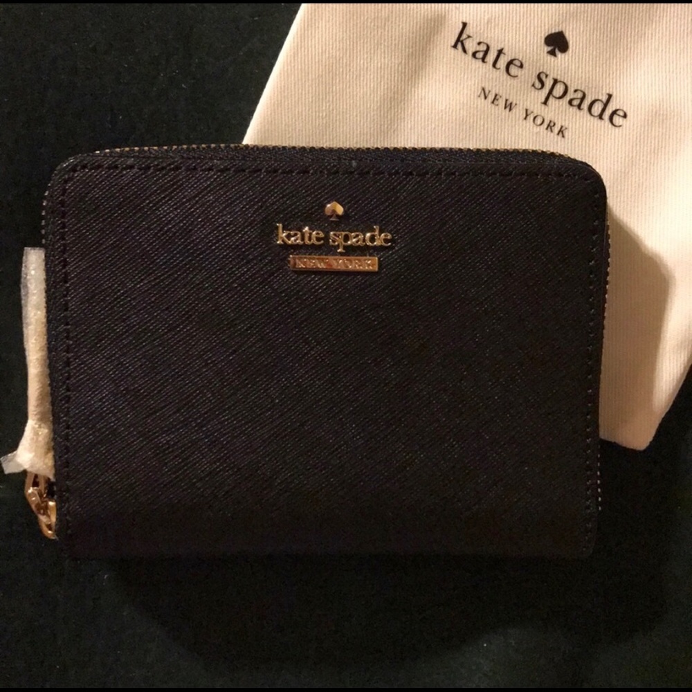 Kate Spade ♠️ Cameron Street Lainie Wallet
